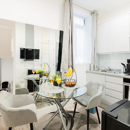 Large Studio Apartment 30 Mins To Oxford Street London Bagian luar foto